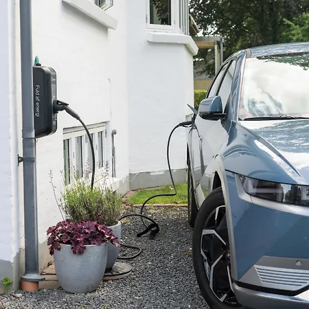 Sdr. Nocleg ze śniadaniem 3*