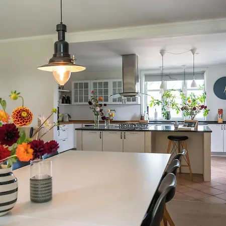 Sdr. Nocleg ze śniadaniem